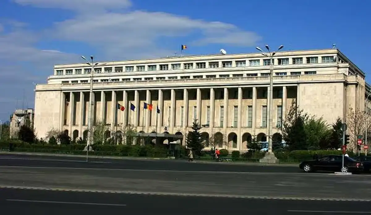 Bolojan elimina 710 MW din energia generata pe carbune in Romania pentru a satisface cerintele PNRR