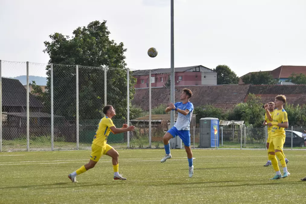Derby de Alba CIL Blaj CSU Alba Iulia in debutul play out ului Seriei 7 din esalonul trei vineri 3 aprilie