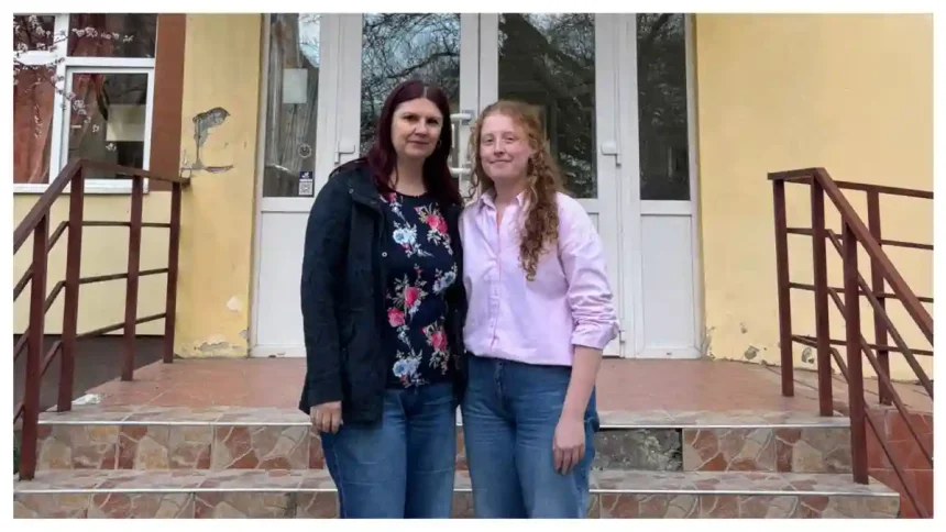 FOTO Amalia Silaghi clasa a IX a B de la Colegiul National Titu Maiorescu din Aiud a obtinut o performanta deosebita la faza judeteana a Olimpiadei de Limba engleza locul I