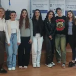 FOTO Elevii din Alba au obtinut rezultate remarcabile la olimpiada de limba romana Sase tineri din Alba Iulia Sebes Aiud Teius si Campenii sau calificat in etapa nationala