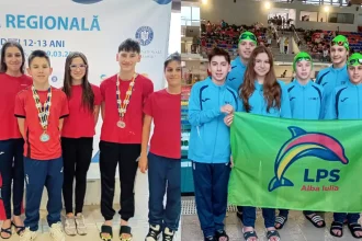 FOTO Inotatorii de la LPS Alba Iulia medalii la etapa regionala a cadetilor Lorand Palfi David Begov Ungur si Stefan Nechita Vesa pe podium