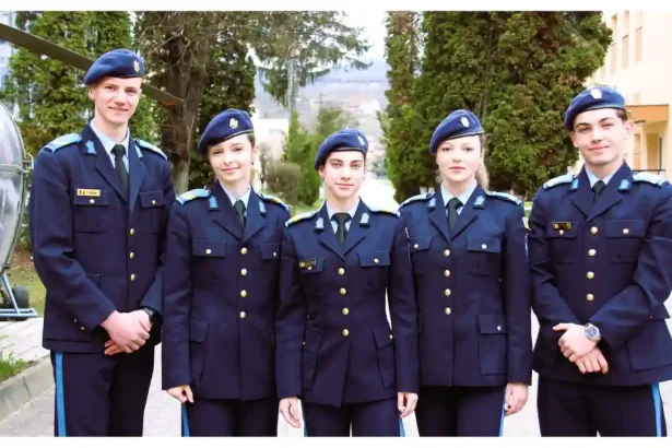 FOTO Resultate remarcabile pentru cinci elevi de la Colegiul National Militar Mihai Viteazul Alba Iulia Calificare la etapa judeteana de Pentatlon din cadrul ONSS