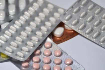 Grup de monitorizare a medicamentelor constituit preventiv de Ministerul Sanatatii Rogobete Nu discutam despre o criza dar reactia ntarziata se plateste