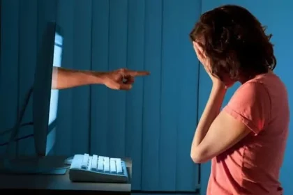 Hartuirea sexuala ar putea fi sanctionata chiar si in cazul in care apare o singura data si in afara relationilor de munca Proiect