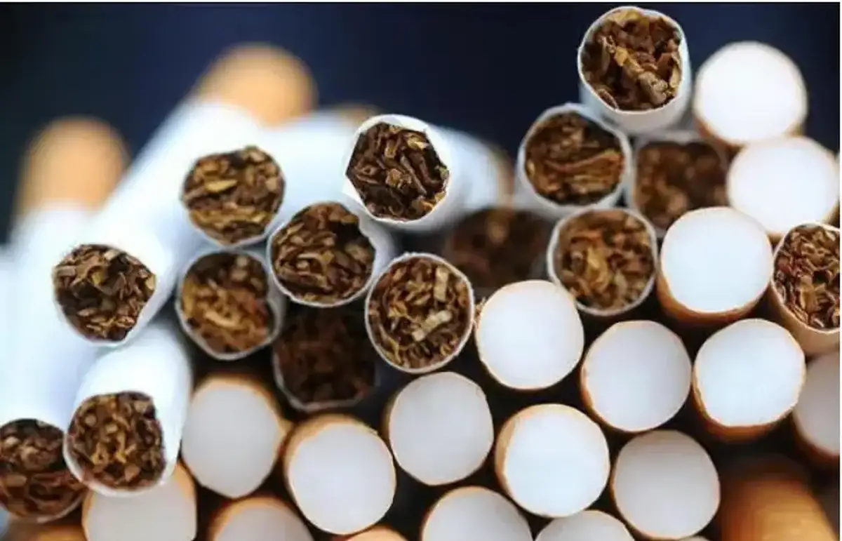 Romania ar putea interzice vanzarea tigaretelor persoanelor sub 18 ani restrictiile ar include si vape urile si alte dispozitive electronice