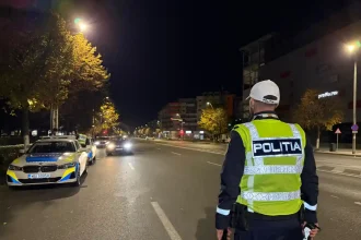 Tanar din Sibiu surprins la volan fara permis de conducere pe o strada din Alba Iulia Politia i a intocmit dosar penal
