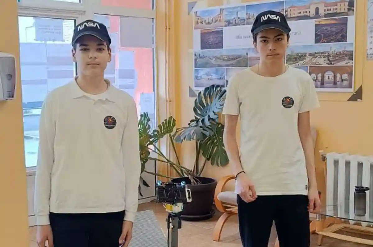 fota petru joldes student la liceul tehnologic alexandru domsa din alba iulia s a calificat pentru etapa nationala a olimpiadei de creativitate stiintifica 2026