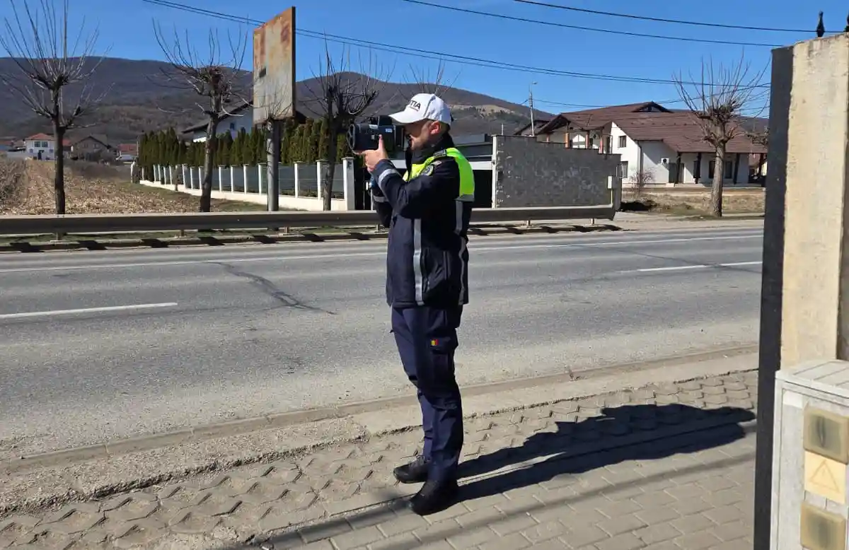 11 12 aprilie 2026 Radar pentru Pastele Ortodox 2026 in judetul Alba Drumurile supravegheate de Politia Rutiera in weekend