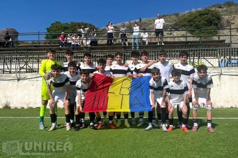 CSM Unirea Alba Iulia Under 14 rezultat impresionant la Elite Neon Cup Alb negrii pregatiti de Filip Morar se claseaza pe locul 7 la prestigiosul turneu din Atena