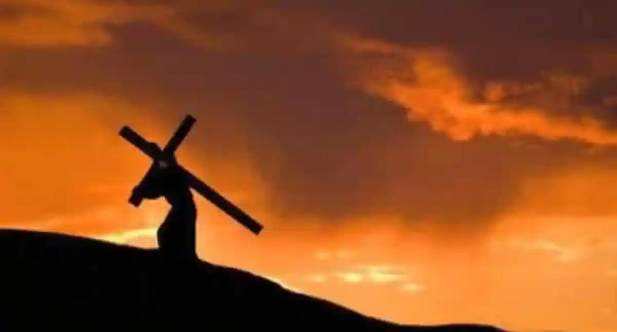 Calendar ortodox APRILIE 2026 Floriile Sfintele Pasti Sfantul Gheorghe si Izvorul Tamaduirii principalele sarbatori religioase ale lunii