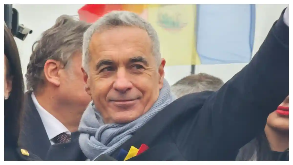 Calin Georgescu mesaj pentru sustinatorii sai in Saptamana Mare Vreau sa fie clara pentru toti Nu plec nicaieri Ramin aici Nu va abandonez Ramin alaturi de popor pentru popor Alaturi de cei saraci nedreptatiti si ramasi in urma