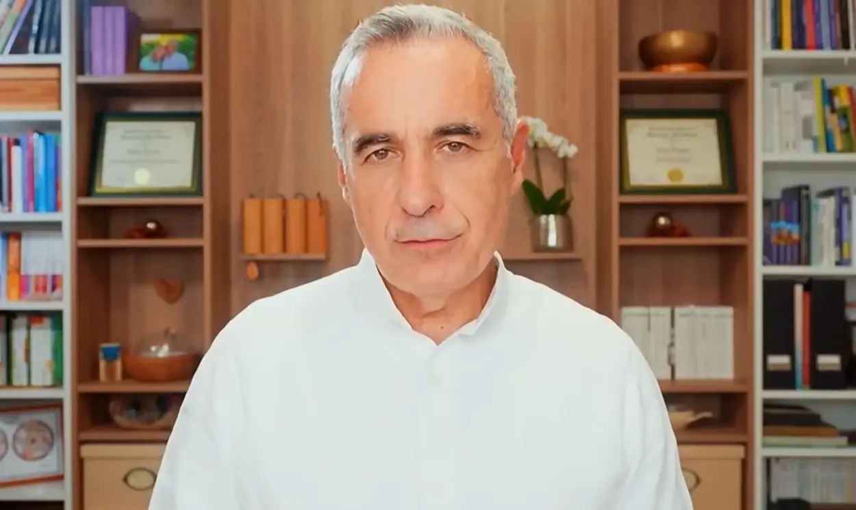 Calin Georgescu reactie vehementa dupa decizia de inchidere a televiziunii Realitatea Plus este un abuz in Saptamana Mare Nu putem ramane indiferenti