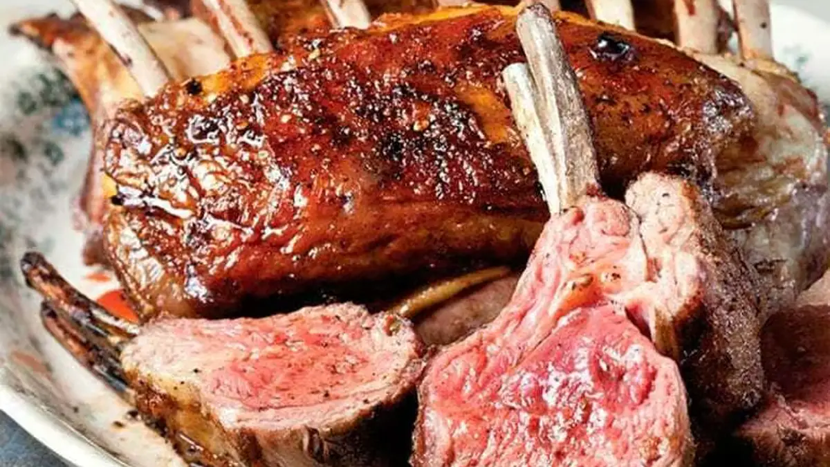 Ce produse sa cumparam de Pastele 2026 Medicul Tudor Ciuhodaru Vopseaua de oua de la coltul strazii si carnea de miel sub 10 kg sau mai tanara de 9 saptamani va pot trimite la spital