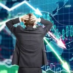 Economistul Radu Georgescu Avionul Romania se prabuseshte Motorul economic s a oprit sfatul meu este sa ti pui centura de siguranta