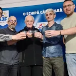 FOTO Antrenorul albaiulian Iosif Luca sarbatorit la implinirea varstei de 92 de ani Respect si recunostinta pentru tot ceea ce ati adus fotbalului