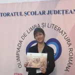 FOTO Ayana Rancea elev a Liceului Teoretic Teius premiata cu un premiu special la etapa nationala a Olimpiadei de Limba si Literatura Romana 2026