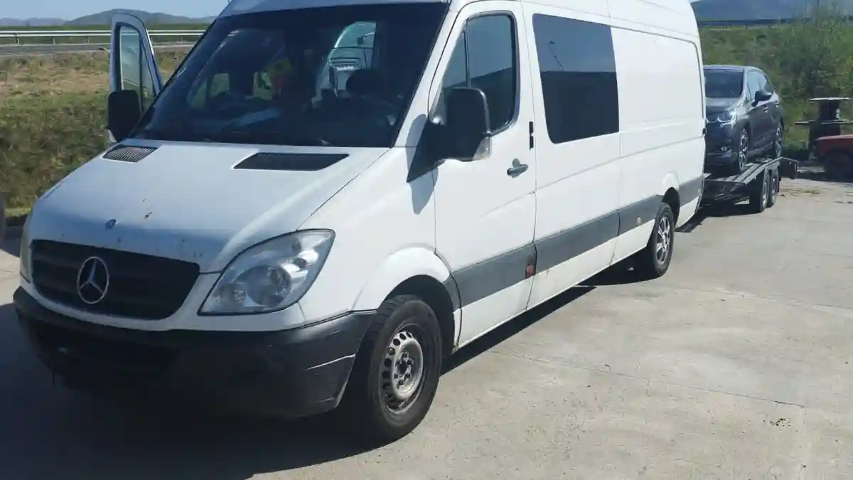 FOTO Cetatean strain prins pe Autostrada A1 sensul Sebes Sibiu transportand persoane si bunuri contra cost fara documentele necesare Amenda de 8000 de lei