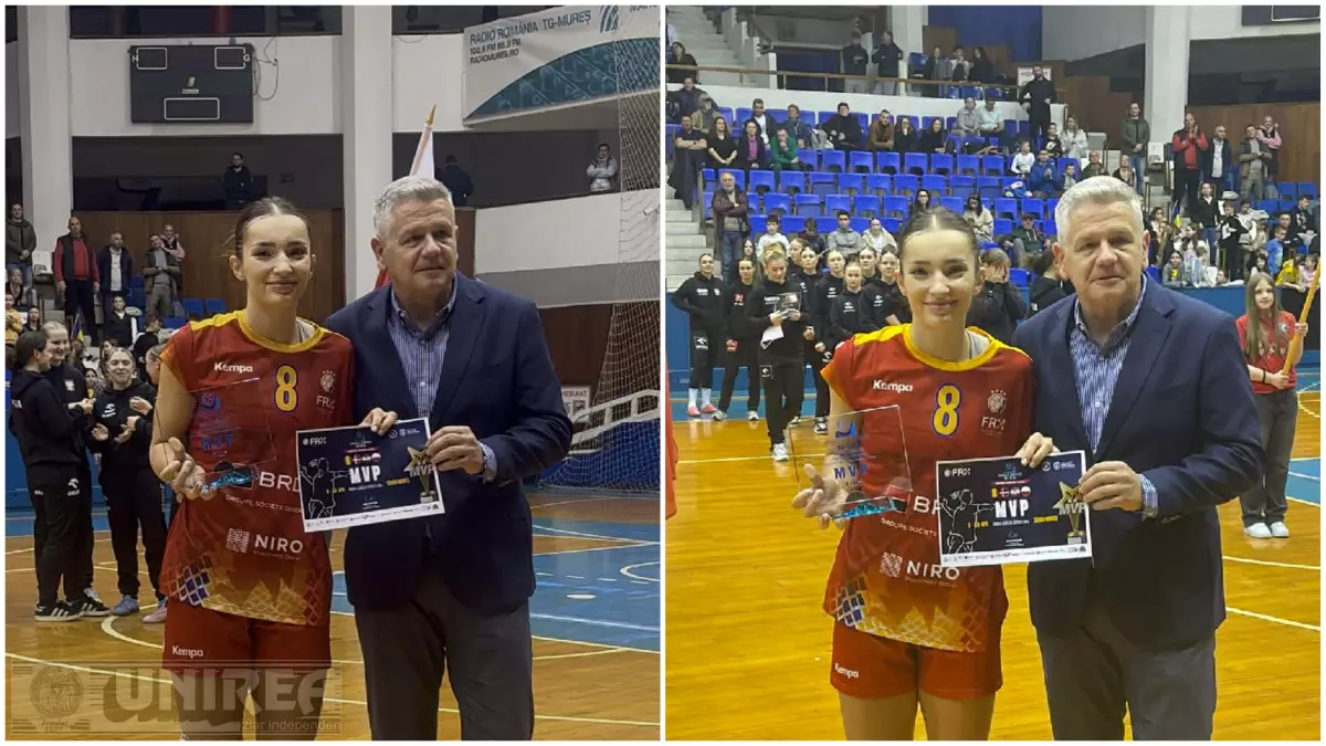 FOTO Teodora Damian o senzatie pentru Romania la Trofeul Carpati Handbalista din Razboieni Cetate MVP al turneului si golgheter al echipei de tineret