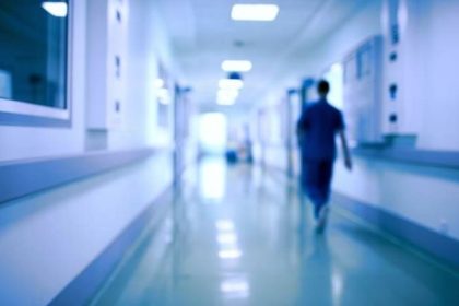 Modificarile privind regimul garzilor in spitalele din Romania Alexandru Rogobete Rezidentii vor fi remunerati pentru orele suplimentare de munca