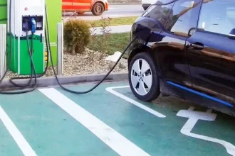 Primaria Ciugud cumpara o statie de reincarcare rapida pentru vehicule electrice Procedura in desfasurare