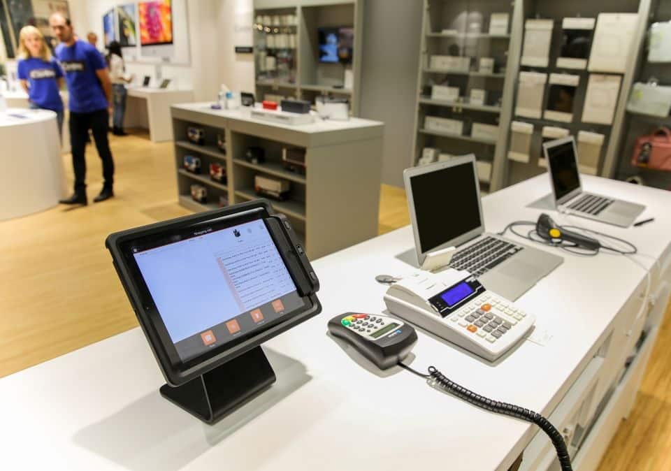 Sistemul caselor de marcat va fi imbunatatit Ministerul Finantelor anunta bonuri fiscale digitale coduri QR si diminuarea birocratiei pentru firme