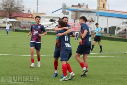 Unirea Tasnad Metalurgistul Cugir 2 1 0 0 in play off Rosalbastrii infrangere dupa 4 meciuri in Vinerea Mare