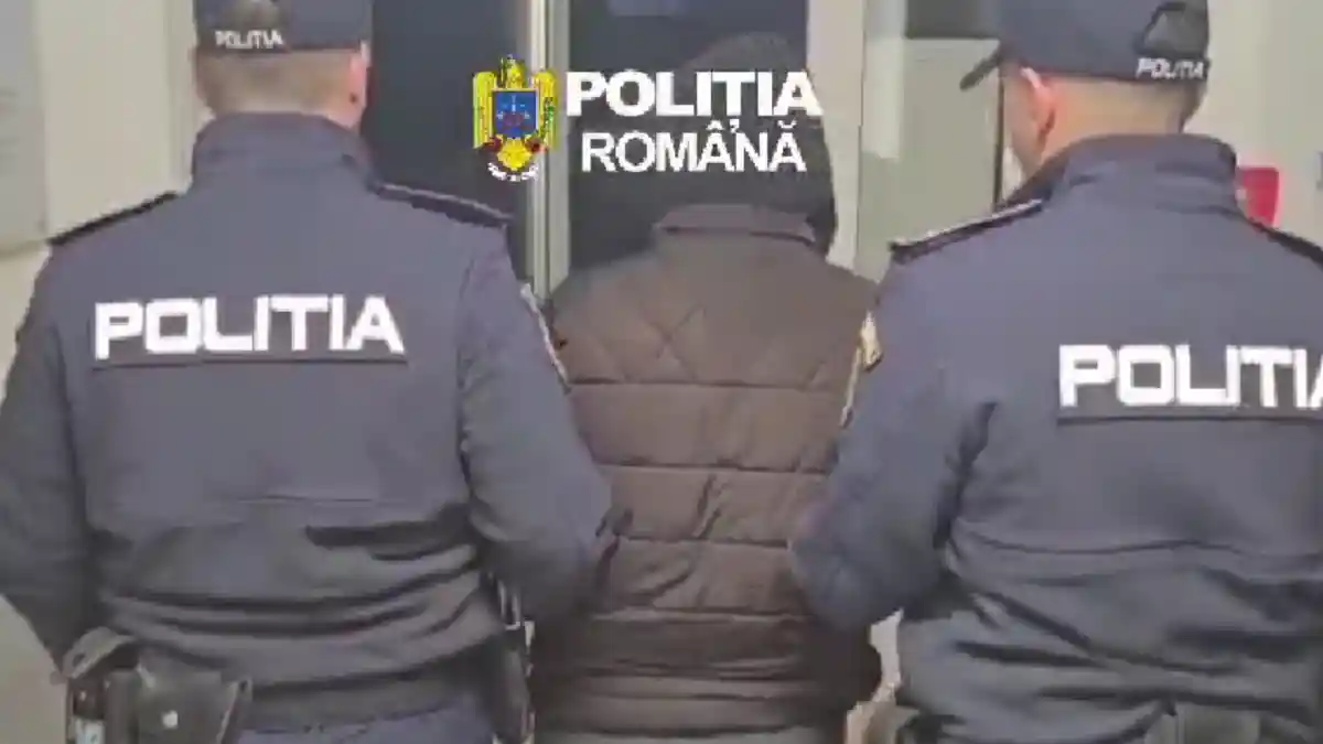 VIDEO Batbat din Cugir RETINUT de poli ist i dupa ce a incercat sa patrunda in apartamentul fostei sale partenere incalcand ordinul de protectie