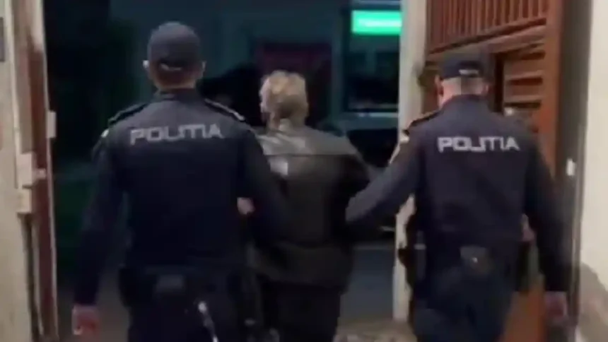 VIDEO Brbat din Valea Lung REINUT pentru 24 de ore de poliisti din Blaj Nu a respectat distana de 100 de metri fa de fosta partener