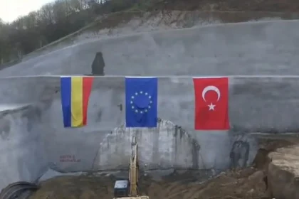 VIDEO Pe Autostrada A1 Sibiu Pitesti au inceput lucrarile la un nou tunel Boita 1 Care va fi lungimea galeriilor acestuia