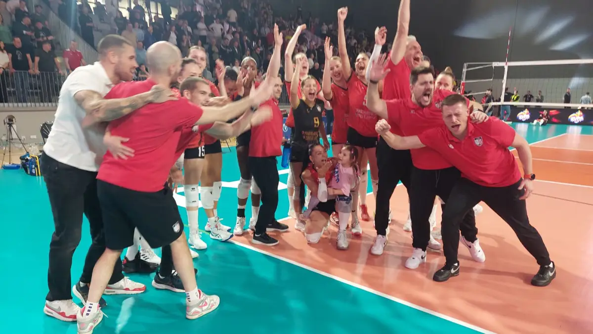 VIDEO Volei Alba Blaj victorie pentru al doilea an la rand in Cupa Romaniei la volei feminin Finala captivanta cu Dinamo