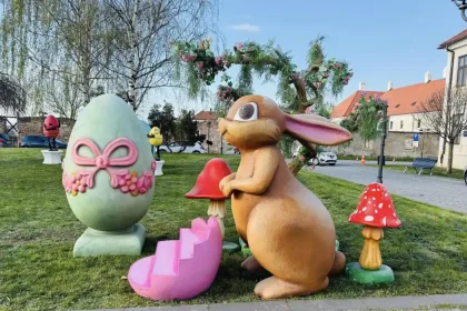 Vacanta de Paste 2026 Cate zile libere au elevii in vacanta de primavara si cand revin la scoala