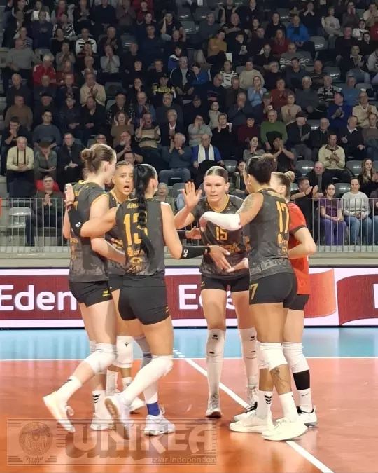 Volei Alba Blaj Corona Brasov meciul crucial pentru calificarea in finala miercuri 15 aprilie la Alba Blaj Arena