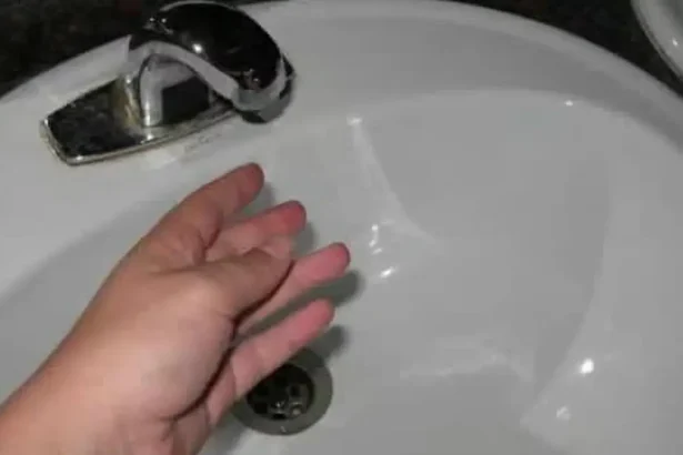 avarie in reteaua de apa din alba iulia calea motilor si alte strazi au ramas fara apa potabila cand se estimeaza ca va fi rezolvat problema