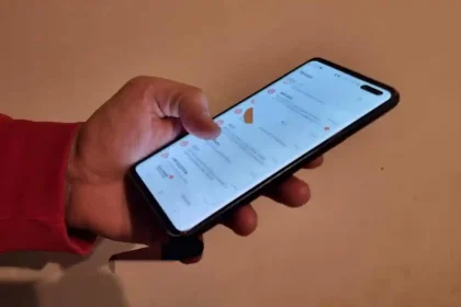 cum a fost inselat un albaiulian sa acceze un link al unei presupuse firme de curierat escrocii au solicitat imprumuturi de 2400 de lei de la mai multe cunostinte folosindu se de numele sau