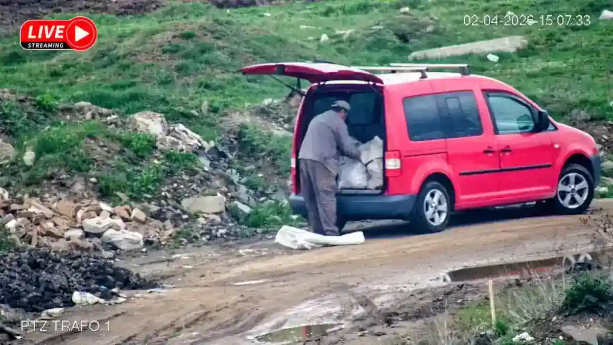 foto amendzi de 7000 de lei la alba iulia pentru aruncarea deseurilor textile si din constructii pe domeniul public faptasii identificati cu ajutorul sistemului de supraveghere video