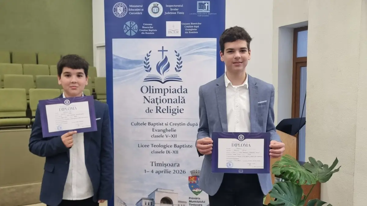 foto fraii petru i matei jolde elevi ai liceului tehnologic alexandru doma din alba iulia rezultate remarcabile la faza naional a olimpiadei de religie 2026 copii minunai suntem mndri de voi