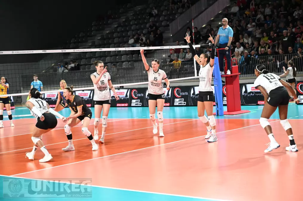 foto volei alba blaj calificata in finala diviziei a1 dupa 3 0 cu corona brasov duel in ultimul act cu rivala cso voluntari primele meciuri pe 19 si 20 aprilie in arena alba blaj