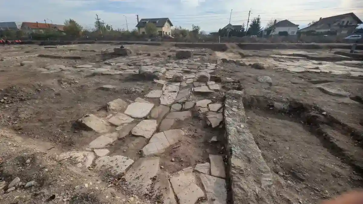 parc arheologic de mari dimensiuni pe terenu din partos destinat constructiei noii autobaze a municipiului alba iulia care sunt intentiile autoritatilor