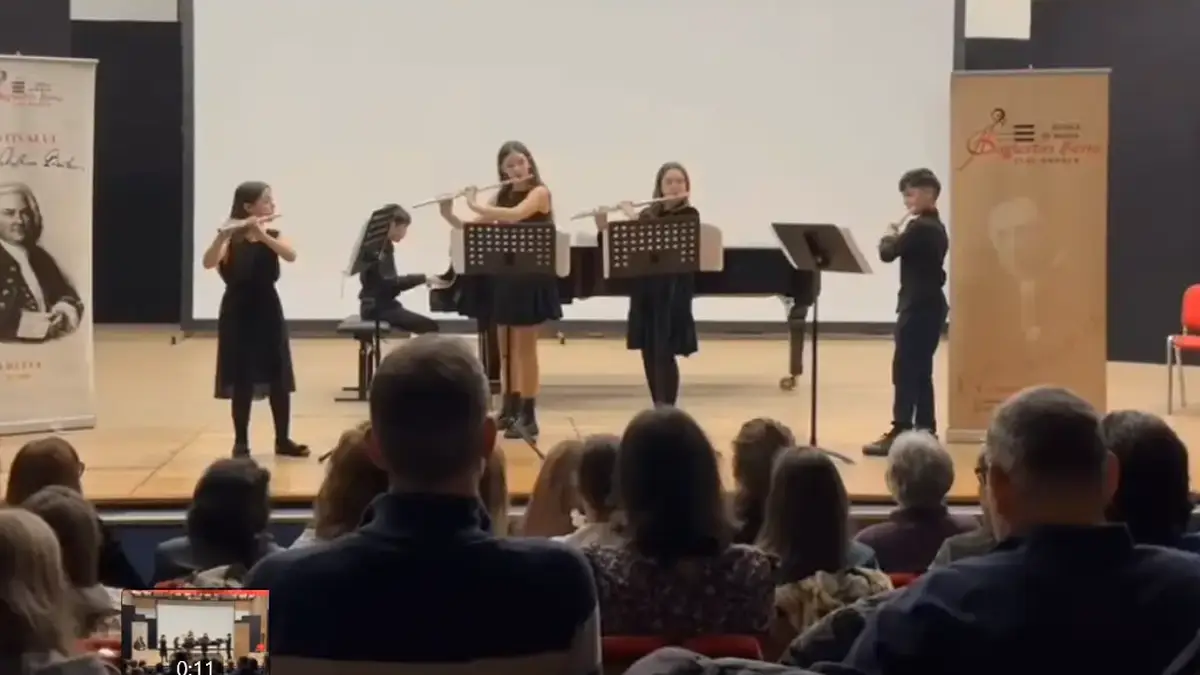 video cvintetul liceului de arte regina maria alba iulia a castigat premiul i de excelenta la festivalul bach 2026 desfasurat la cluj napoca