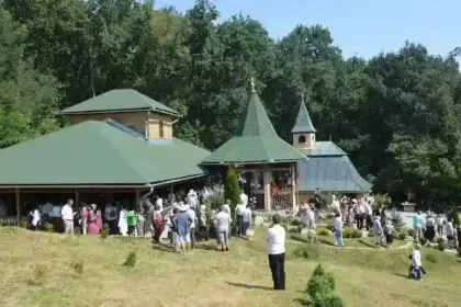 15 august 2026 Traditionalul pelerinaj la Sanctuarul Fecioara Saracilor din Carbunari Blaj Programul activitatilor