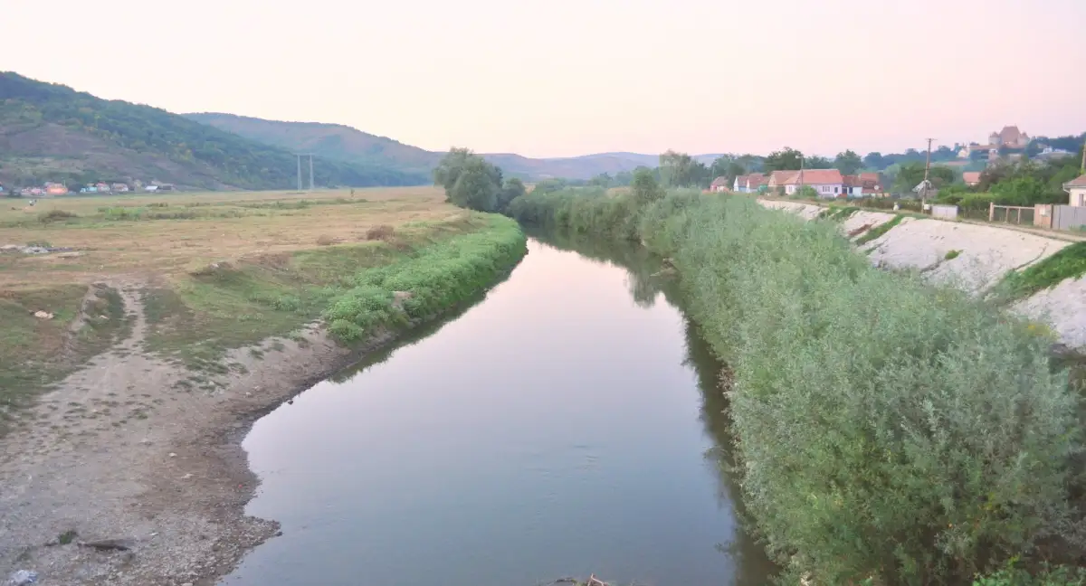 8 august 2026 Cod galben de inundatii in Alba si alte judete Viituri rapide pe apele mici cu posibile efecte de inundatii locale