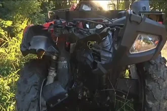 Accident pe DN 74 la Botesti Zlatna Un barbat de 45 de ani ranit dupa ce ATV ul pe care il conducea a intrat in coliziune cu o masina
