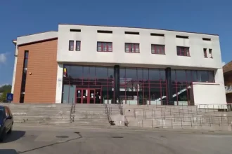 Aproape 150 de produse de lux confiscate in urma unei perchezitii Sistem de evidenta in caiete Cazul din Muntii Apuseni ajunge in faza de judecata