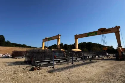 Autostrada cu tuneluri A1 Lugoj Deva Cand vor fi sapate cele doua tuneluri de pe sectorul Margina Holdea Finalizarea lucrarilor este asteptata in prima parte a anului 2027