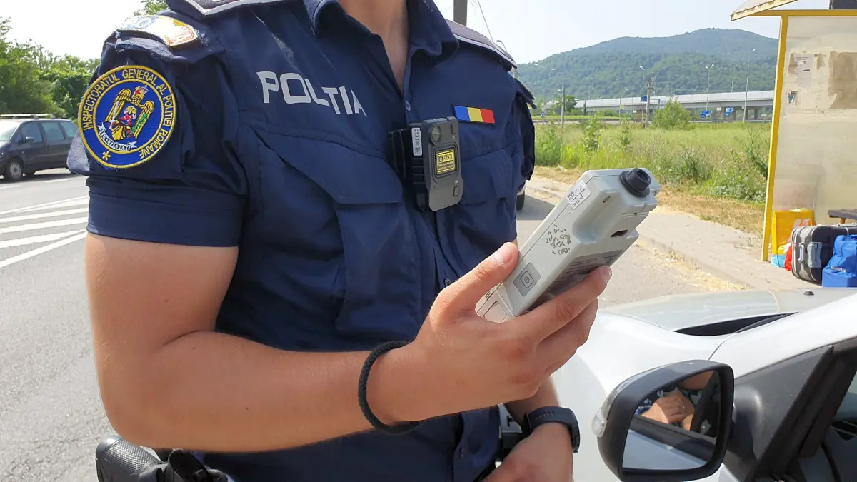 Barbat de 35 de ani din Aiud retinut de policisti A fost prins la volan cu o alcoolemie de 094 mgl
