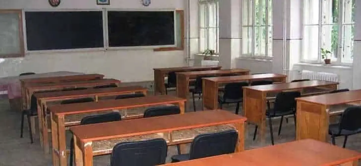 Burse sociale 2026 autoritatile confirm c bursele nu vor fi reduse n timpul vacanelor de var este doar un proiect