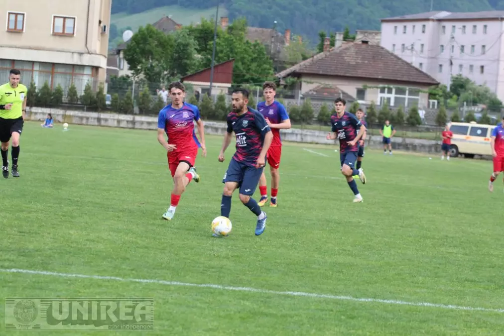 CSM Unirea Alba Iulia Metalurgistul Cugir CIL Blaj si CSU Alba Iulia si au aflat programul pentru tur Runda intermediara pe 23 septembrie in Seria 7