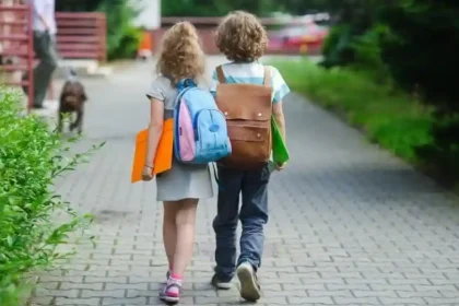 Cand incepe scoala in septembrie Datele vacantelor si programul Evaluarii Nationale si Bacalaureatului Structura anului scolar 2026 2027