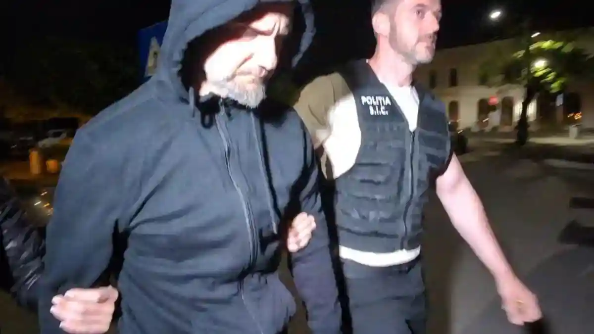 Cazul fetitei injunghiate cu o surubelita pe o strada din Alba Iulia Procurorul cere daune morale de pana la 250000 de lei