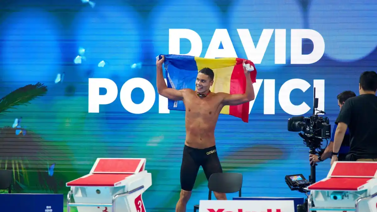 David Popovici a plecat la Campionatele Europene de Natatie 2026 Simt adrenalina competitiei de o saptamana